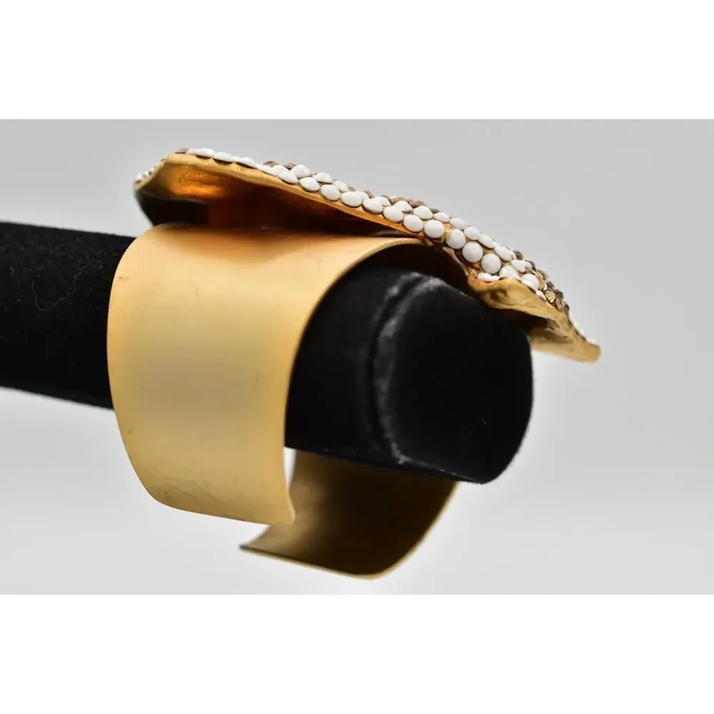 Unbranded heavy clam